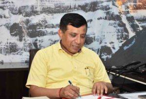 banshidhartiwari_Easy-Resize.com_